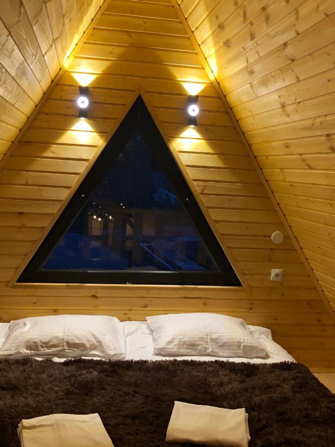 Guesthouse Elli & Cottages คัซเบกี ภายนอก รูปภาพ