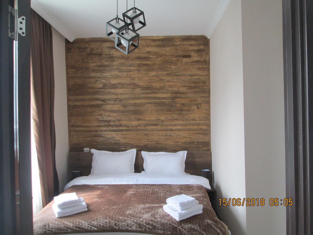 Guesthouse Elli & Cottages คัซเบกี ภายนอก รูปภาพ