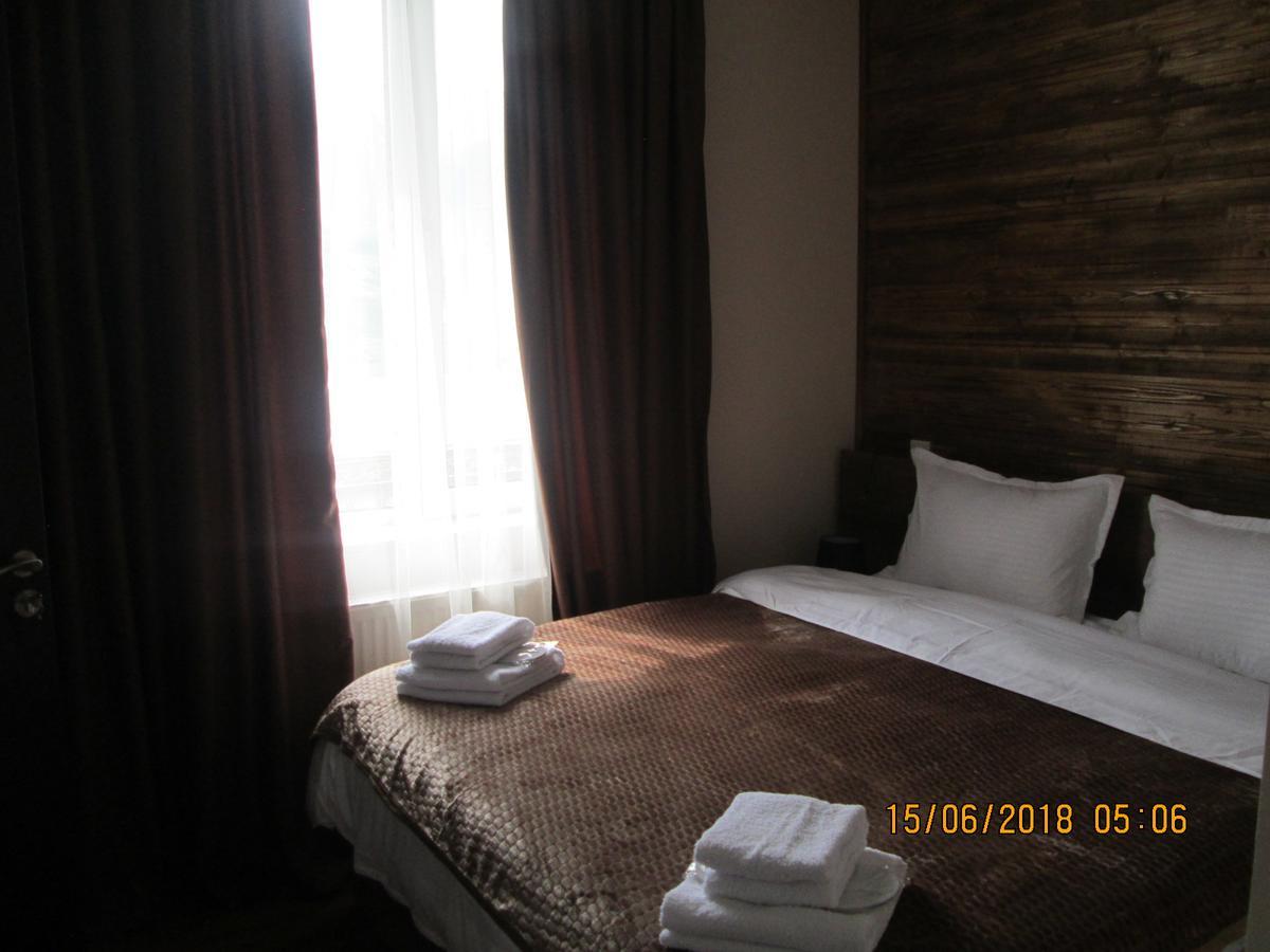 Guesthouse Elli & Cottages คัซเบกี ภายนอก รูปภาพ