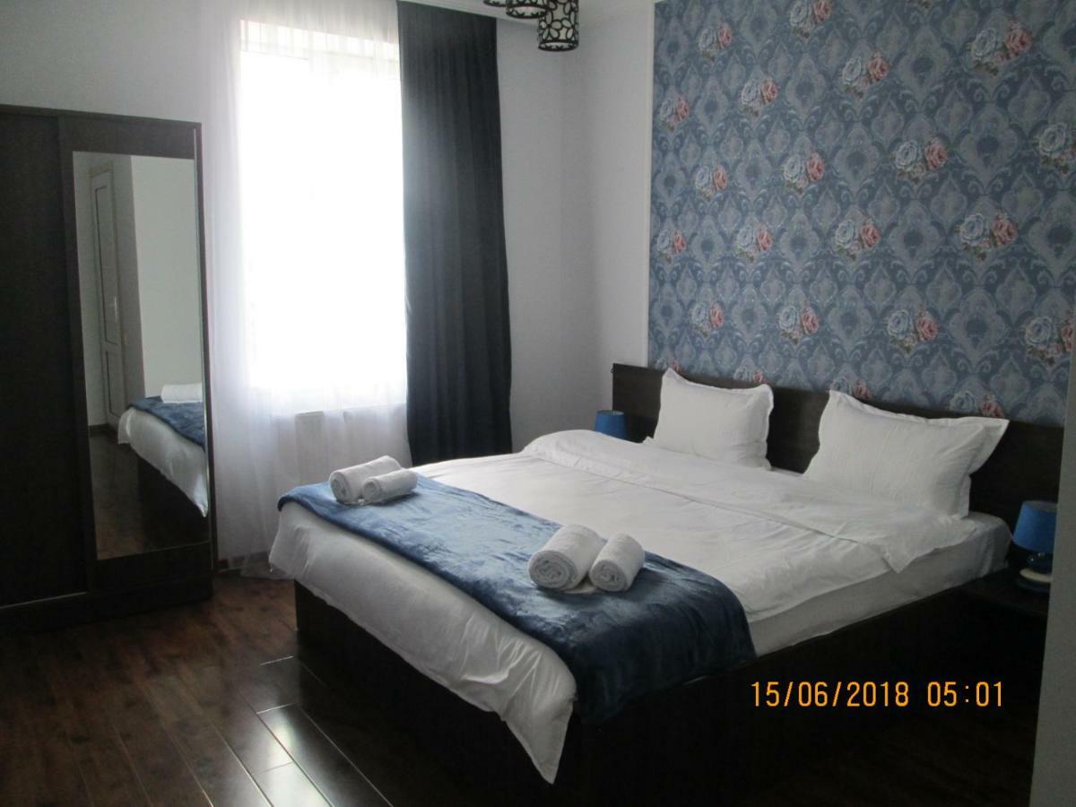Guesthouse Elli & Cottages คัซเบกี ภายนอก รูปภาพ